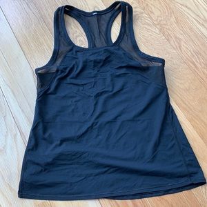 Lululemon workout tank